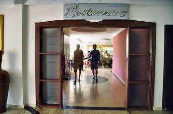 Kemalhan Beach Hotel Аланя Екстериор снимка